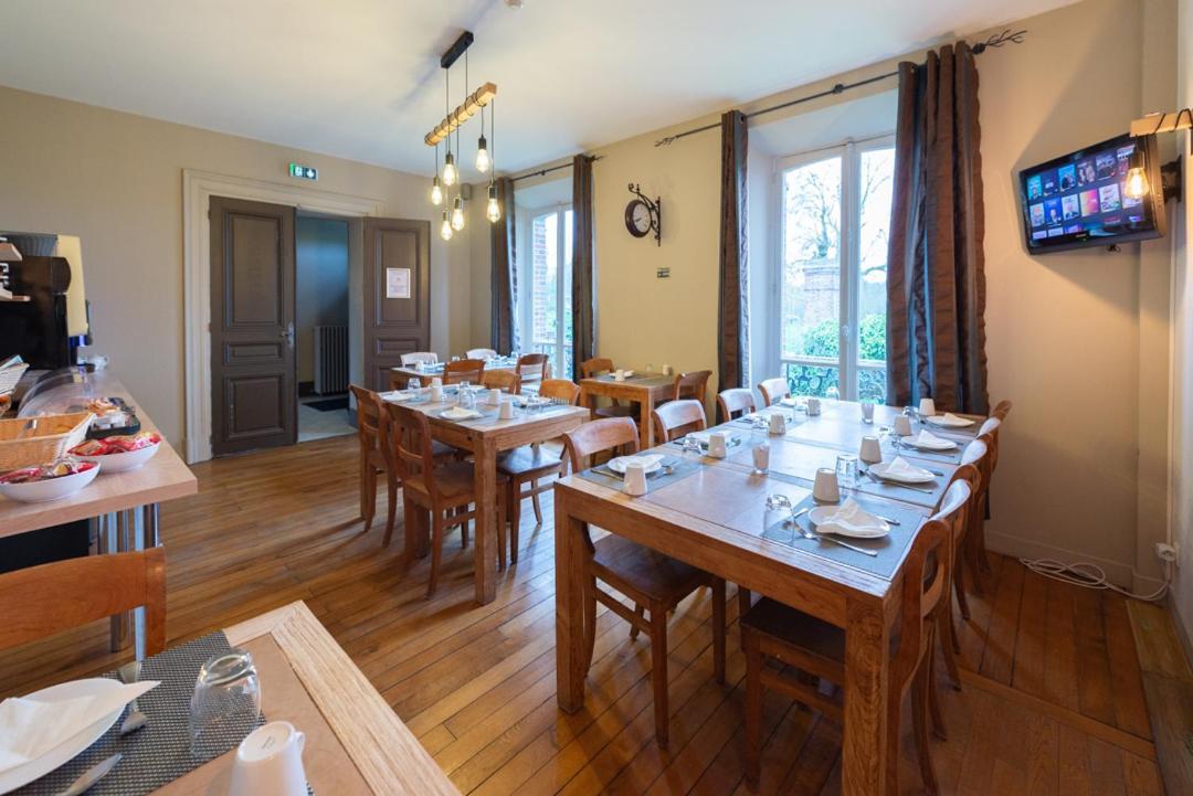 Le Gingko - Hotel du Golf Parc Robert Hersant La Chaussée-dʼIvry Buitenkant foto